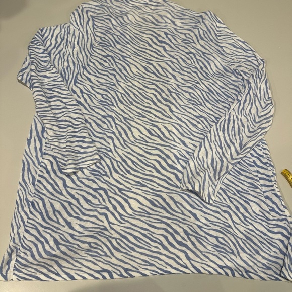 Chico’s Blue and White Zebra Print Cardigan Size 12 (Size 2) - Picture 2 of 5